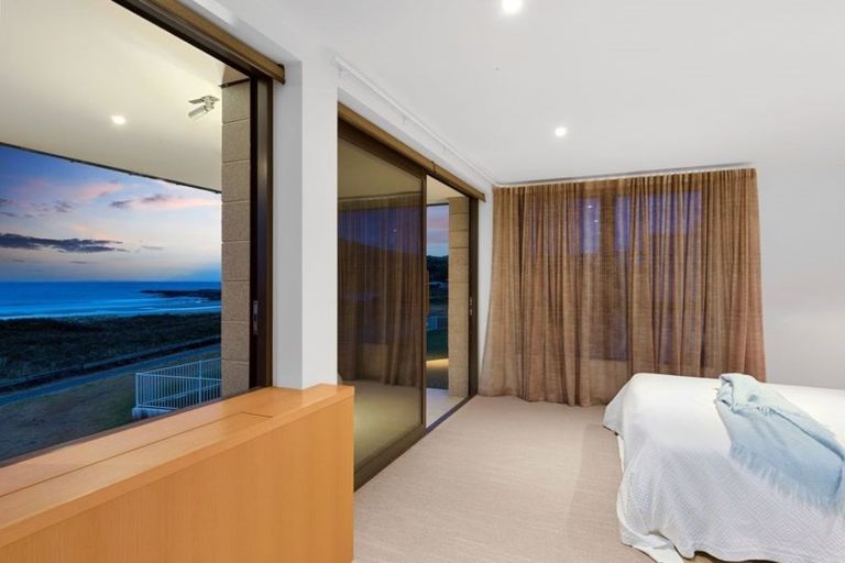 Photo of property in 33 Taumata Road, Omaha, 0986