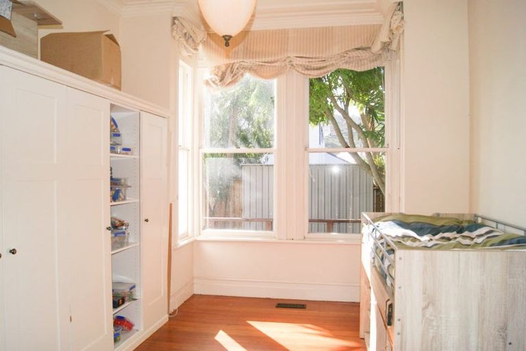 Photo of property in 122a Derwent Street, Island Bay, Wellington, 6023