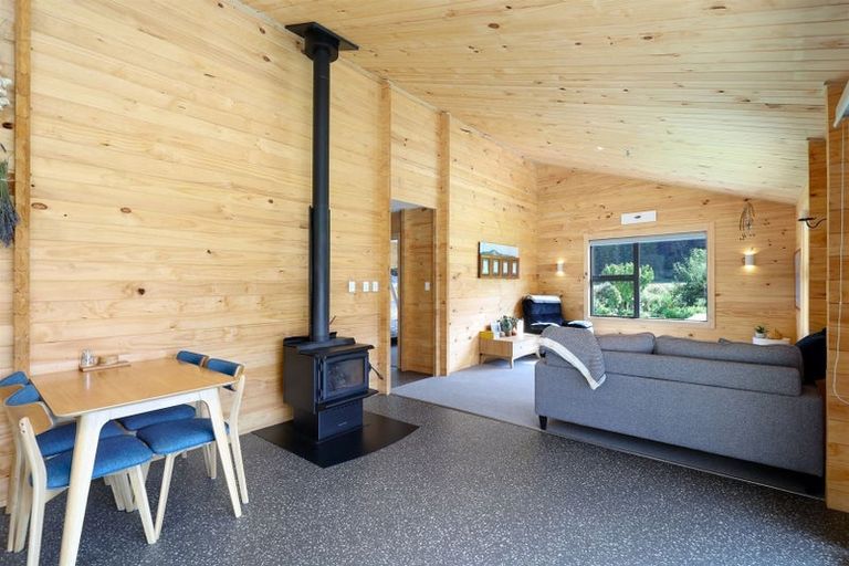 Photo of property in 61 Matiri West Bank Road, Matiri, Murchison, 7077