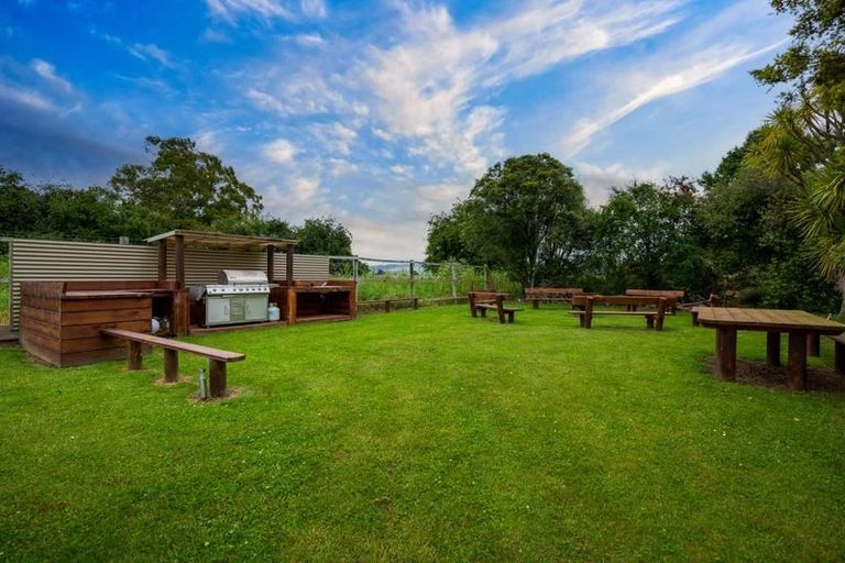 Photo of property in Former Morven School, 41 Donald Street, Morven, Waimate, 7980