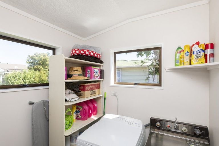 Photo of property in 8 Vivian Street, Inner Kaiti, Gisborne, 4010
