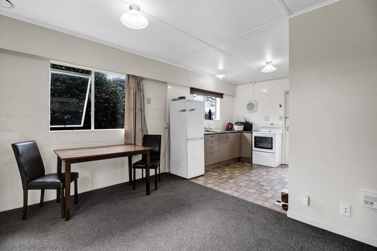 Photo of property in 4 Douglas Street, Hawera, 4610