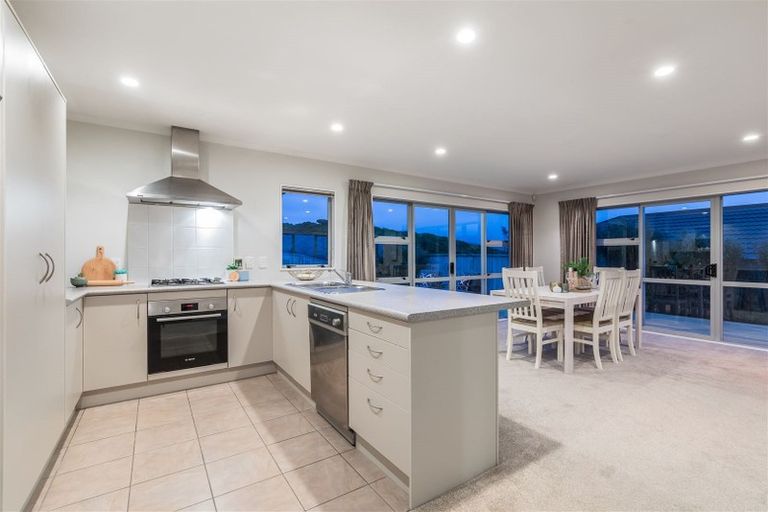 Photo of property in 25 Milford Street, Aotea, Porirua, 5024