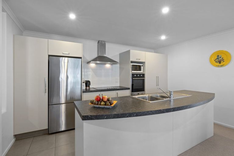 Photo of property in 4 Sawyers Way, New Plymouth, 4310
