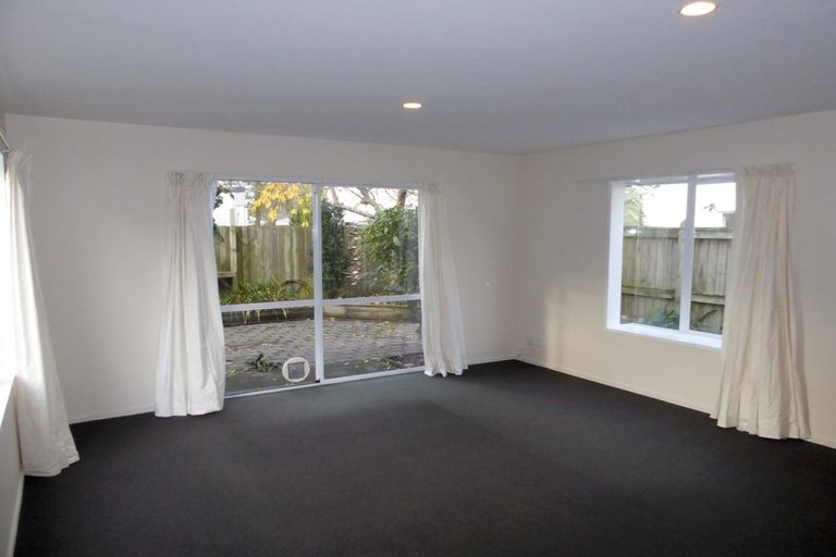 Photo of property in 30 Coles Place, St Albans, Christchurch, 8014