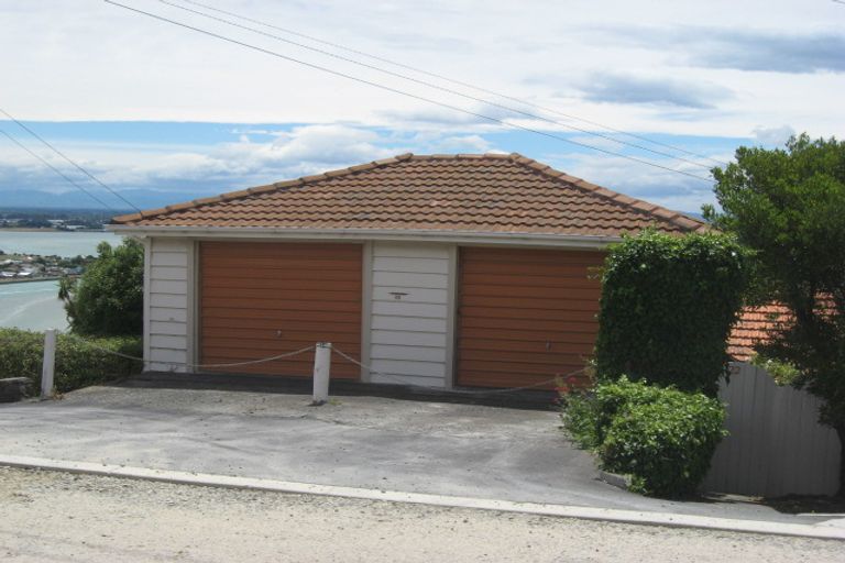Photo of property in 22 Kinsey Terrace, Clifton, Christchurch, 8081