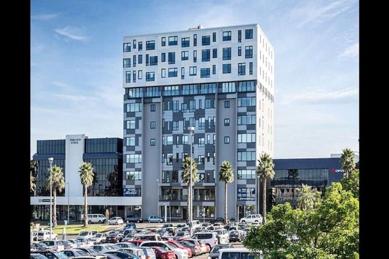 Photo of property in Twin Towers, 611/17 Putney Way, Manukau, Auckland, 2104