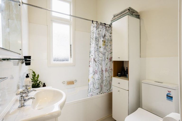 Photo of property in 169 Surrey Street, Saint Clair, Dunedin, 9012