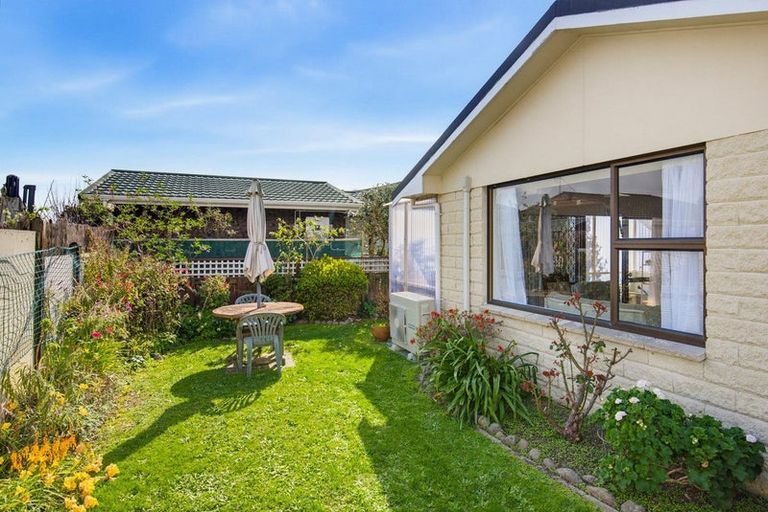 Photo of property in 43 Belvedere Avenue, Waikanae, 5036