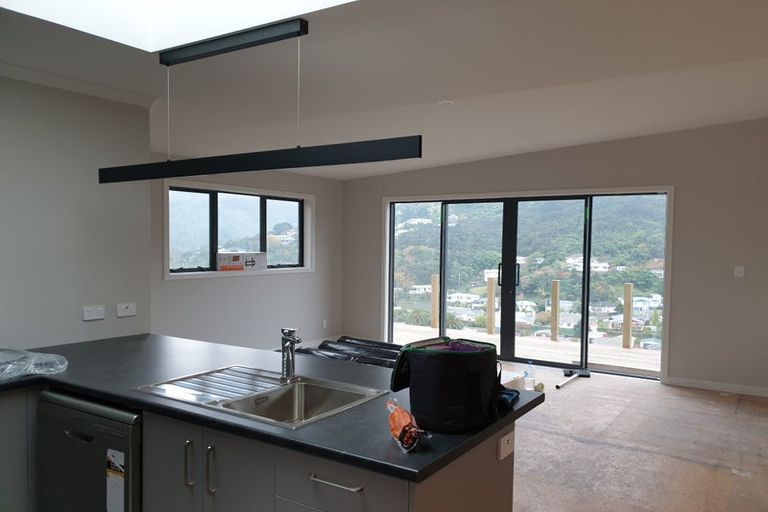 Photo of property in 11 Holborn Drive, Stokes Valley, Lower Hutt, 5019