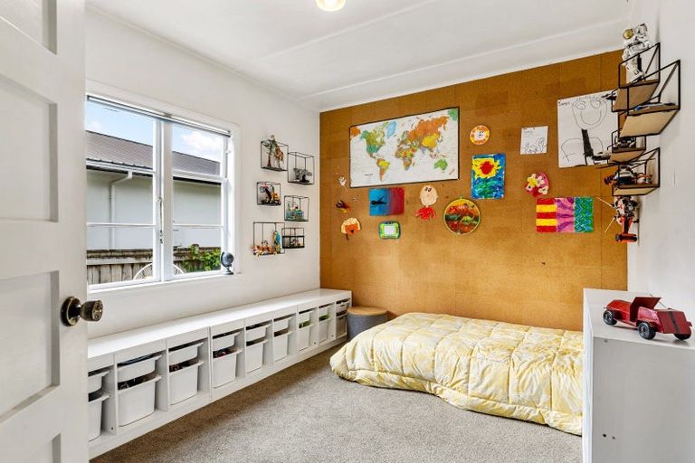 Photo of property in 235 Georges Drive, Napier South, Napier, 4110