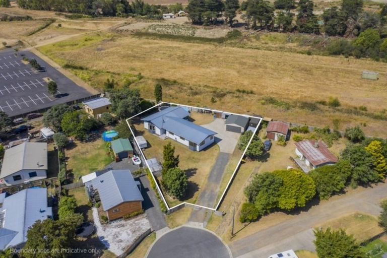 Photo of property in 40 Moewai Park Road, Whitianga, 3510