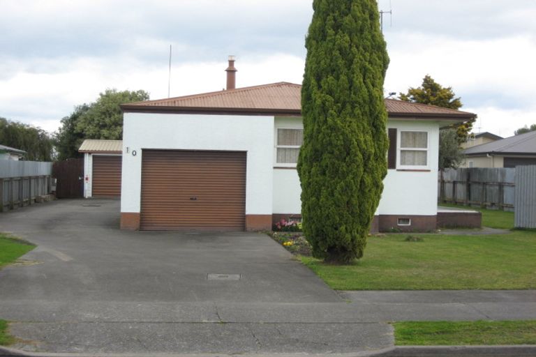 Photo of property in 10 Merton Crescent, Pirimai, Napier, 4112