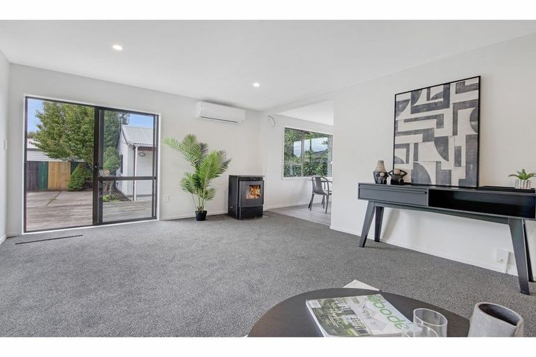 Photo of property in 70 Orrick Crescent, Avondale, Christchurch, 8061
