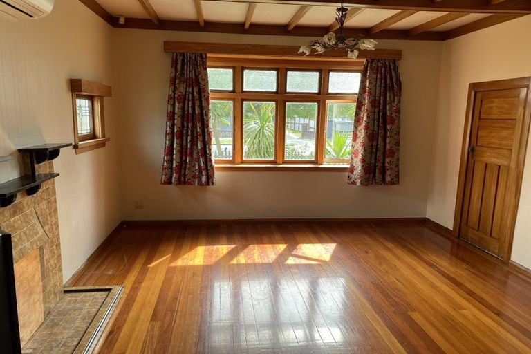 Photo of property in 60 Bryant Street, Takaro, Palmerston North, 4412