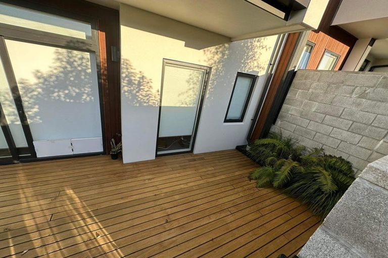 Photo of property in 2/2 Hindmarsh Street, Johnsonville, Wellington, 6037