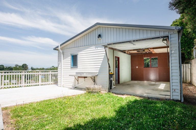 Photo of property in 303 Mitchell Street, Brooklyn, Wellington, 6021