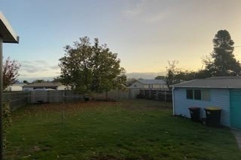 Photo of property in 32 Pohutukawa Drive, Tokoroa, 3420