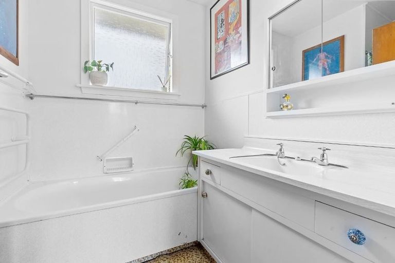 Photo of property in 3 Mooray Avenue, Bishopdale, Christchurch, 8053