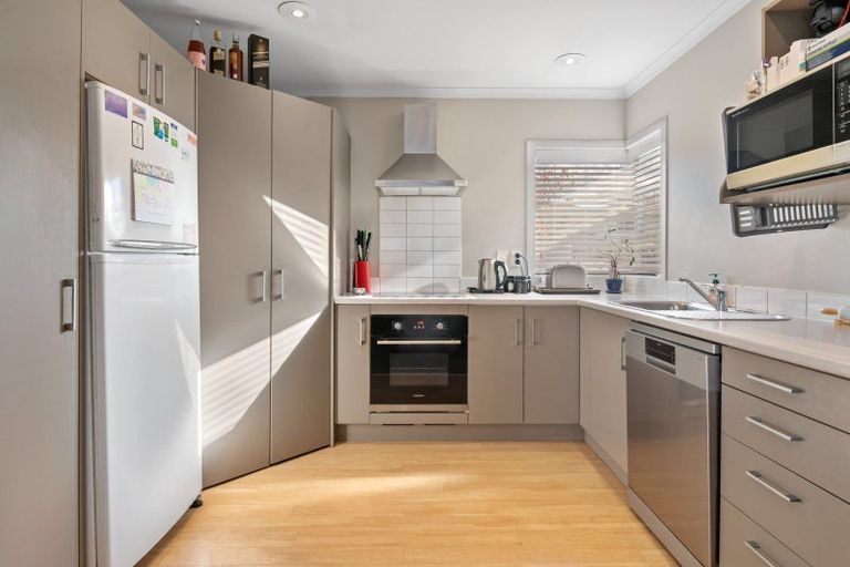 Photo of property in 50/64 Kawaha Point Road, Kawaha Point, Rotorua, 3010