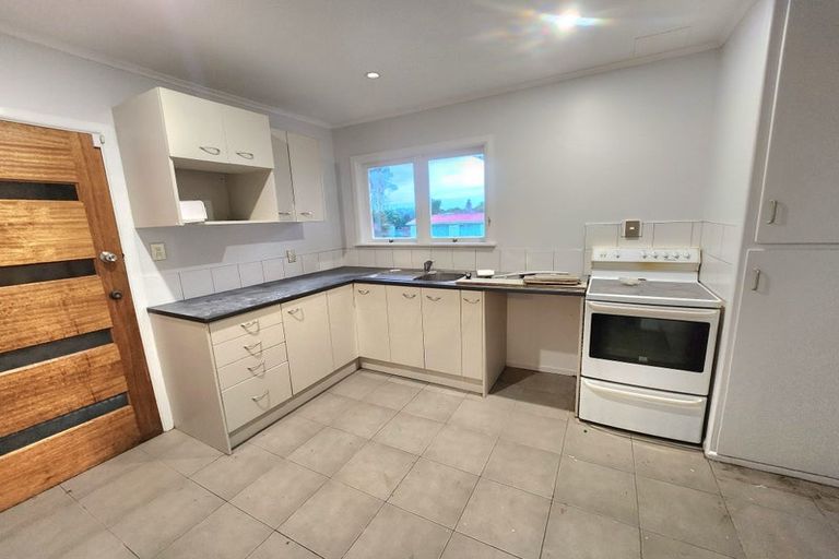 Photo of property in 154 Russell Road, Manurewa, Auckland, 2102