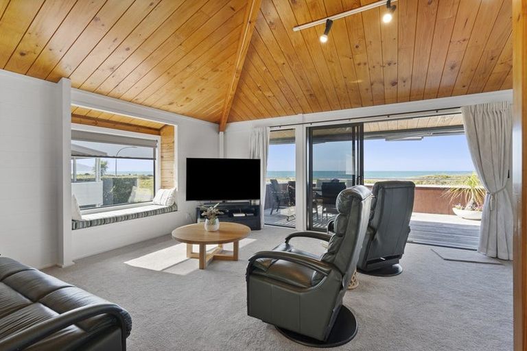 Photo of property in 18 Ocean Road, Ohope, 3121