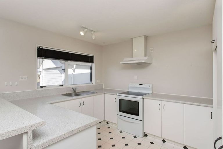 Photo of property in 60a Travis Road, Burwood, Christchurch, 8083