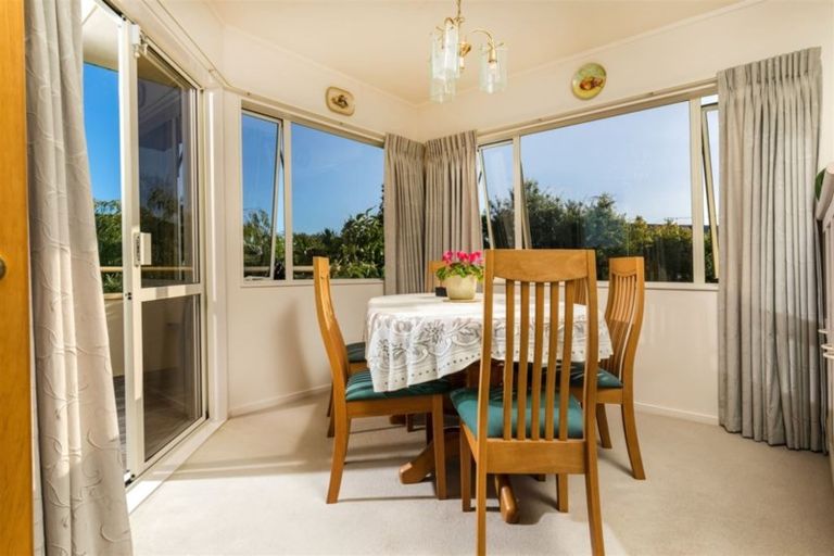 Photo of property in 19 Tainui Street, Torbay, Auckland, 0630