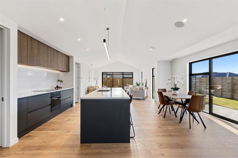 Photo of property in 1 Hiller Green Street, Halswell, Christchurch, 8025