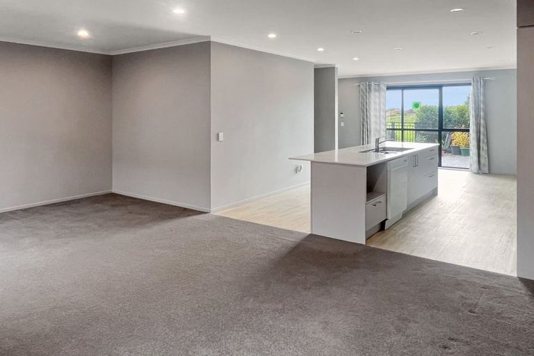Photo of property in 4 Brian Keogh Lane, Wigram, Christchurch, 8025