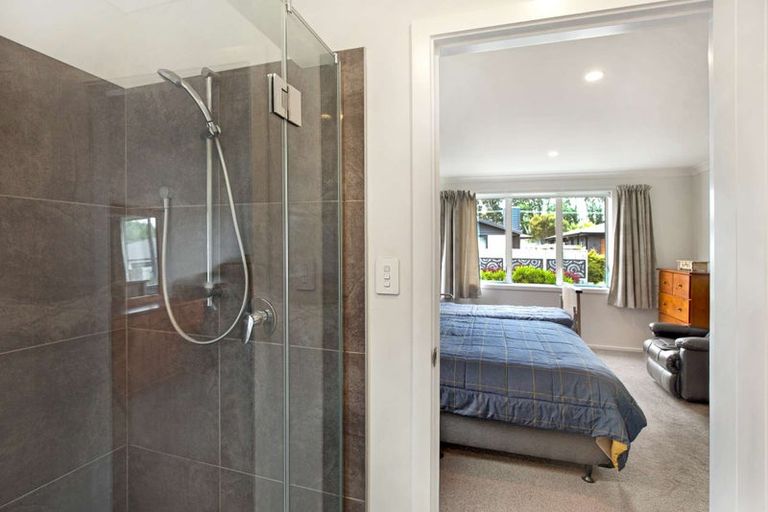 Photo of property in 15 Serenity Crescent, Kelvin Grove, Palmerston North, 4414