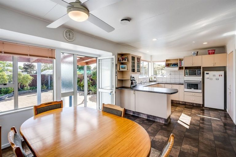 Photo of property in 23 Ngaruroro Avenue, Whakatu, Hastings, 4102