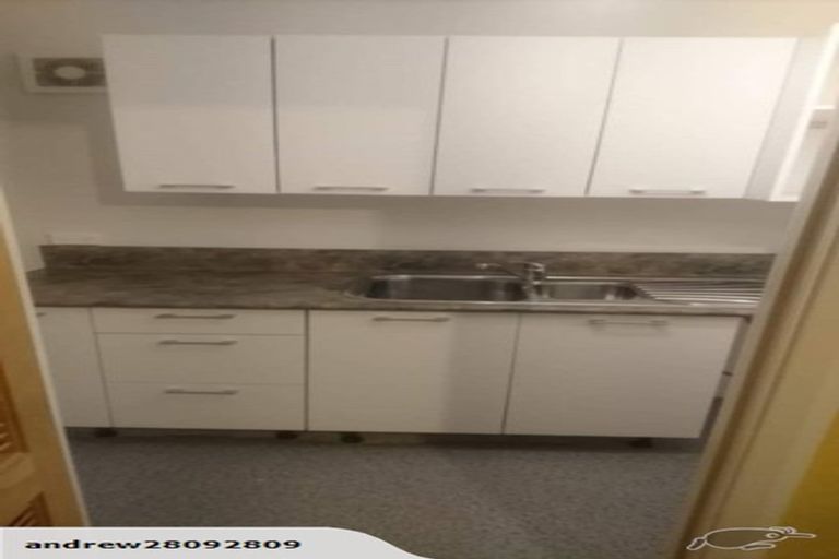 Photo of property in 17 East Street, Terrace End, Palmerston North, 4410