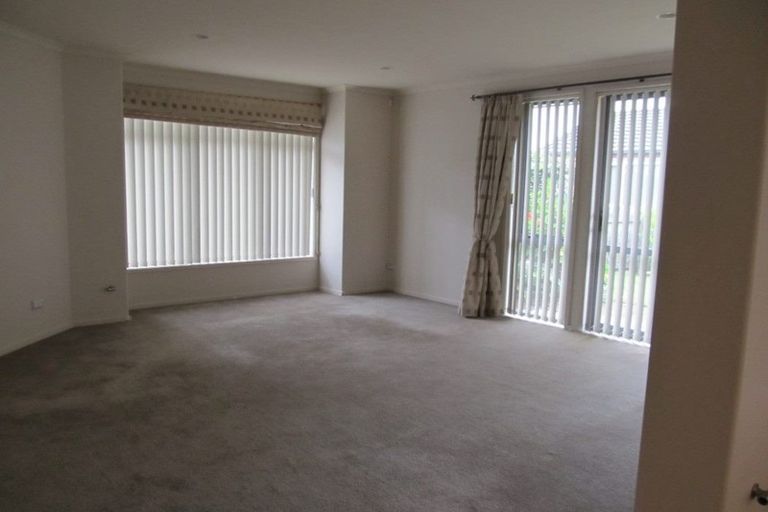 Photo of property in 41 Gibson Place, Papamoa Beach, Papamoa, 3118