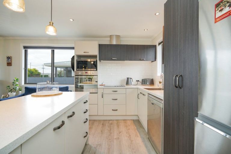 Photo of property in 111 Eglinton Street, Winton, 9720