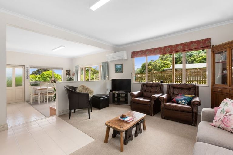 Photo of property in 109 Eskdale Road, Papakowhai, Porirua, 5024