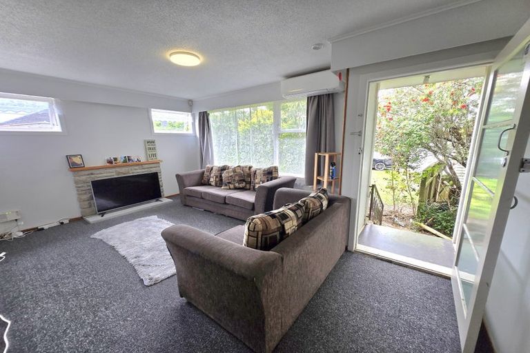 Photo of property in 105 Tidal Road, Mangere, Auckland, 2022