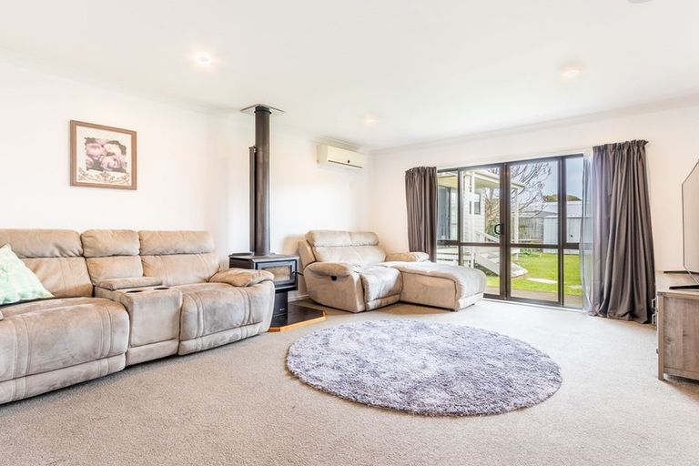 Photo of property in 4 Belle Maison Court, Levin, 5510