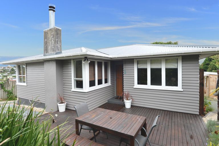 Photo of property in 3 Ogle Crescent, Te Kamo, Whangarei, 0112