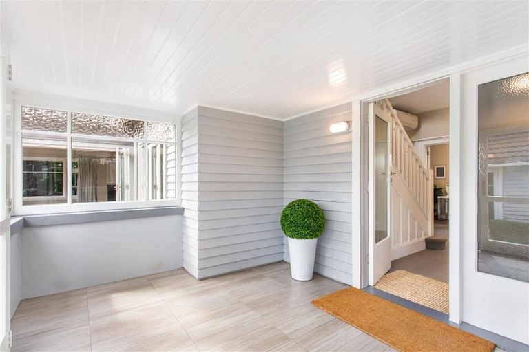 Photo of property in 59 Kotare Street, Fendalton, Christchurch, 8041