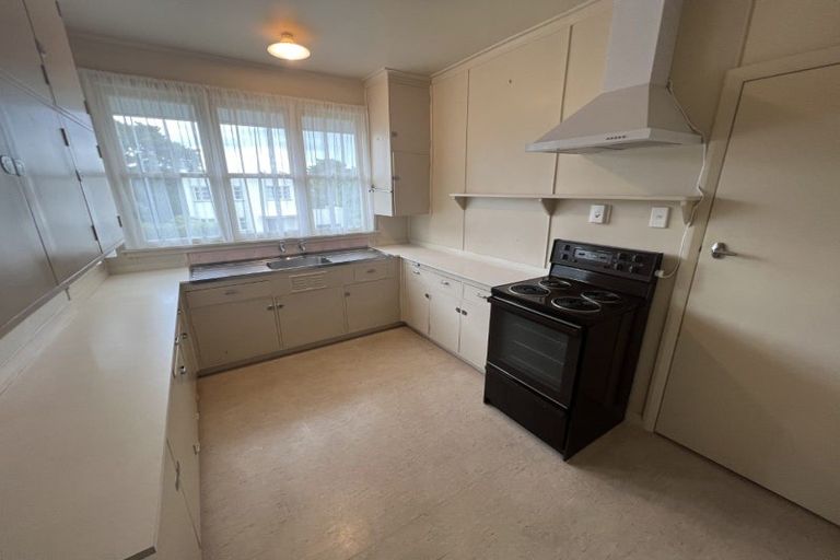 Photo of property in 293-295 Park Road, Hokowhitu, Palmerston North, 4410