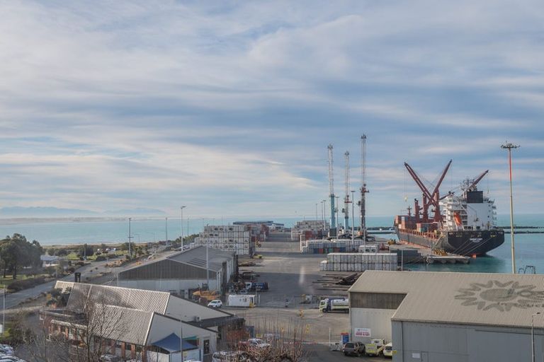 Photo of property in 17 The Terrace, Timaru, 7910