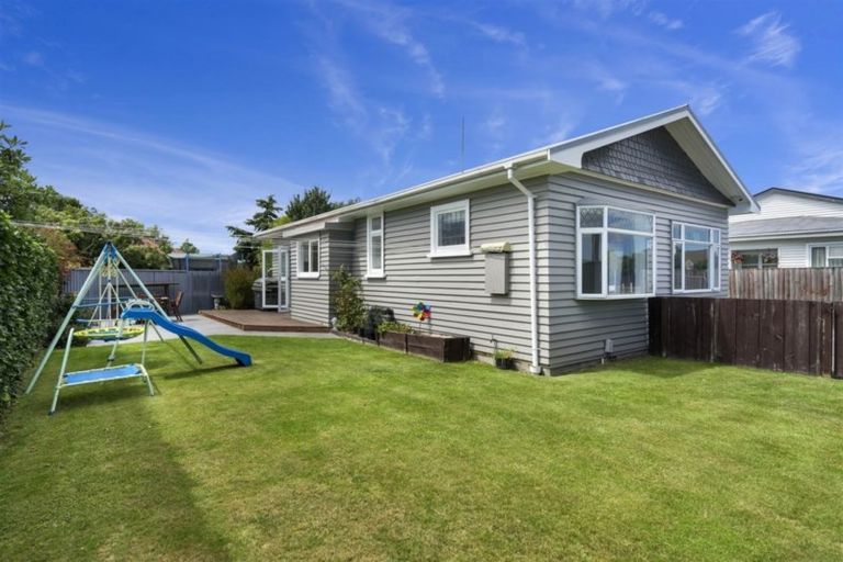 Photo of property in 41 Garvins Road, Hornby, Christchurch, 8042
