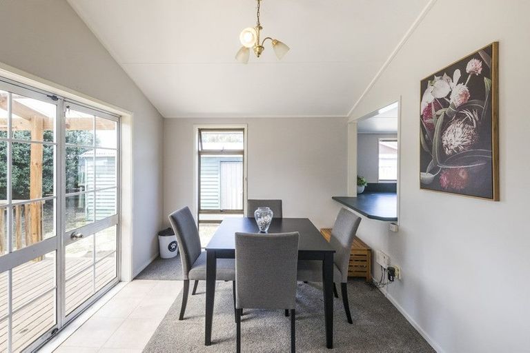 Photo of property in 6 Marybank Mews, Highbury, Palmerston North, 4412