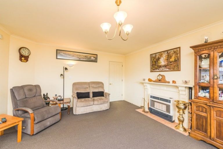 Photo of property in 16 Kelsi Street, Tawhero, Whanganui, 4501
