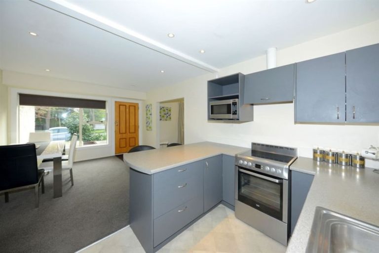 Photo of property in 102 Lowry Avenue, Redwood, Christchurch, 8051