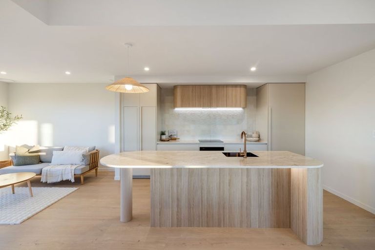 Photo of property in 45 Tangaroa Street, Cambridge, 3434