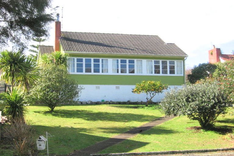 Photo of property in 34 Plunket Terrace, Hamilton East, Hamilton, 3216