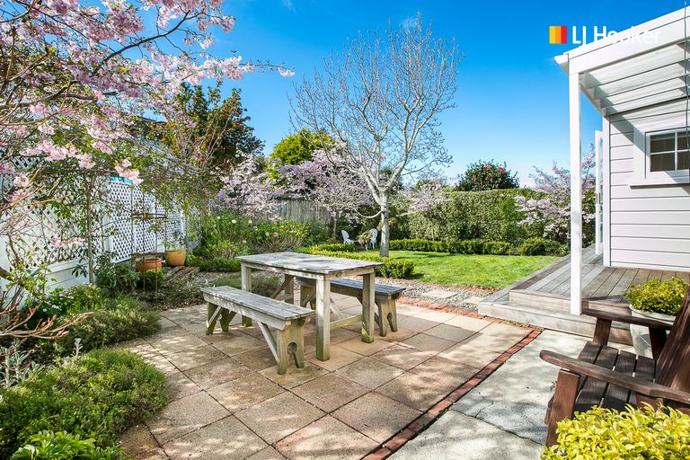 Photo of property in 20 Carnarvon Street, Belleknowes, Dunedin, 9011