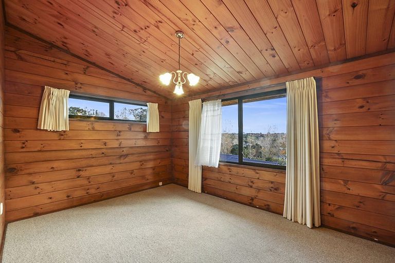 Photo of property in 123 Poplar Grove, Westown, New Plymouth, 4310